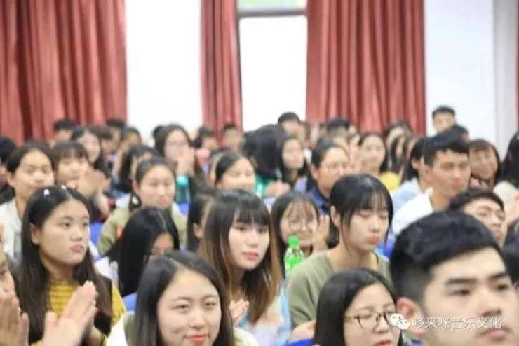 QG刮刮乐艺术家朱楣巡讲《练琴的艺术》——安阳、濮阳站完美落幕