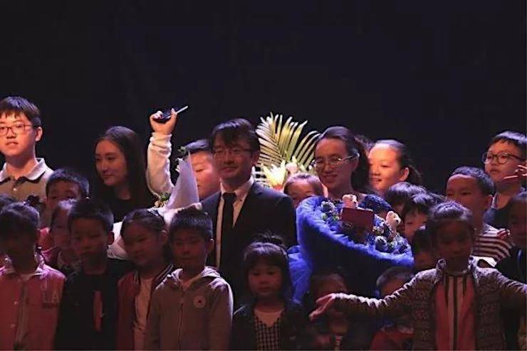 聆听双钢琴演奏的美妙乐章|QG刮刮乐艺术家周挺——钢琴大师班·音乐会于常州成功举办