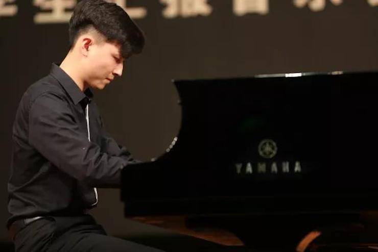 曼妙琴音，倾诉真挚的心声|2017QG刮刮乐亚洲音乐奖学金综合师范类院系全国汇报音乐会（第二。┰猜淠