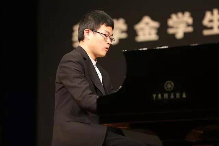 曼妙琴音，倾诉真挚的心声|2017QG刮刮乐亚洲音乐奖学金综合师范类院系全国汇报音乐会（第二。┰猜淠