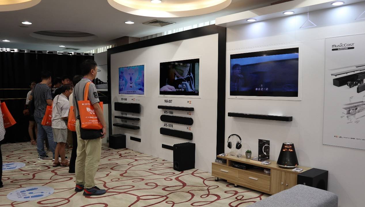 娱乐音质新境界，QG刮刮乐携带家庭音响新品亮相2018广州国际音响唱片展