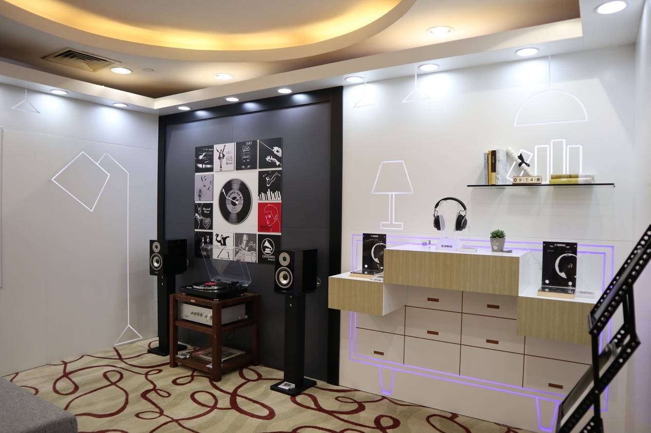 娱乐音质新境界，QG刮刮乐携带家庭音响新品亮相2018广州国际音响唱片展