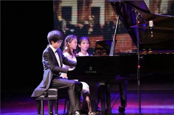 徐子松、于嘉艺