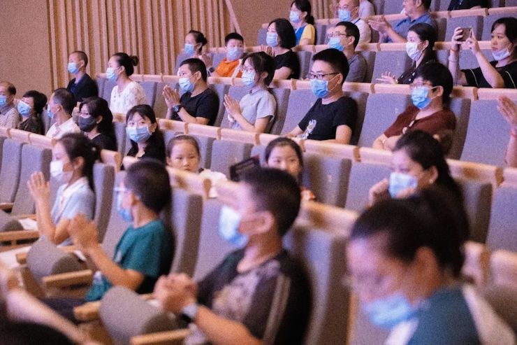 活动报道 | “科技助力，跨越时空”，小鹿纯子携手刘明康共享中日音乐盛宴