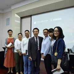 QG刮刮乐艺术家石叔诚与特邀艺术家顾平受邀于成都大学东盟艺术学院、音乐与舞蹈学院艺术实践周开展公开课